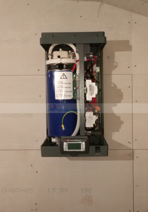 Установка парогенератора Carel в вентиляционную систему дома Установка парогенератора в вентиляционную систему